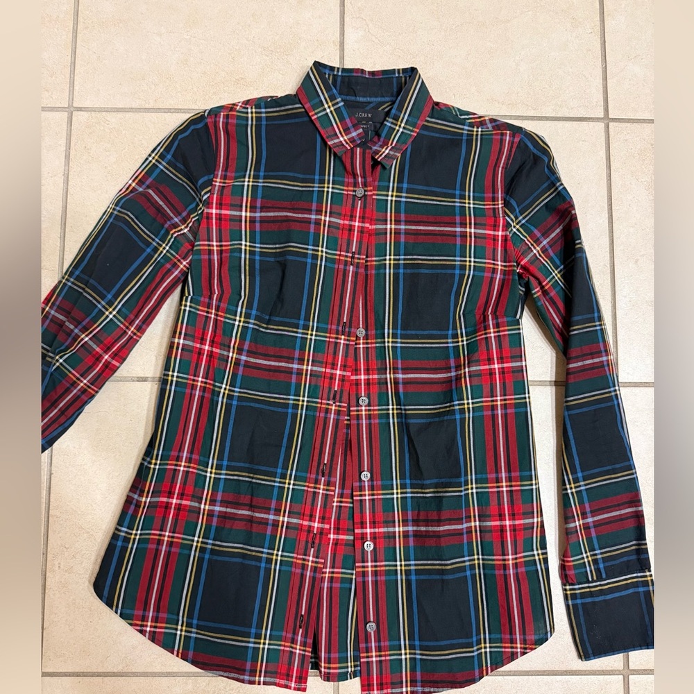 J Crew Curvy slim stretch perfect women’s shirt in Stewart tartan 100% cotton